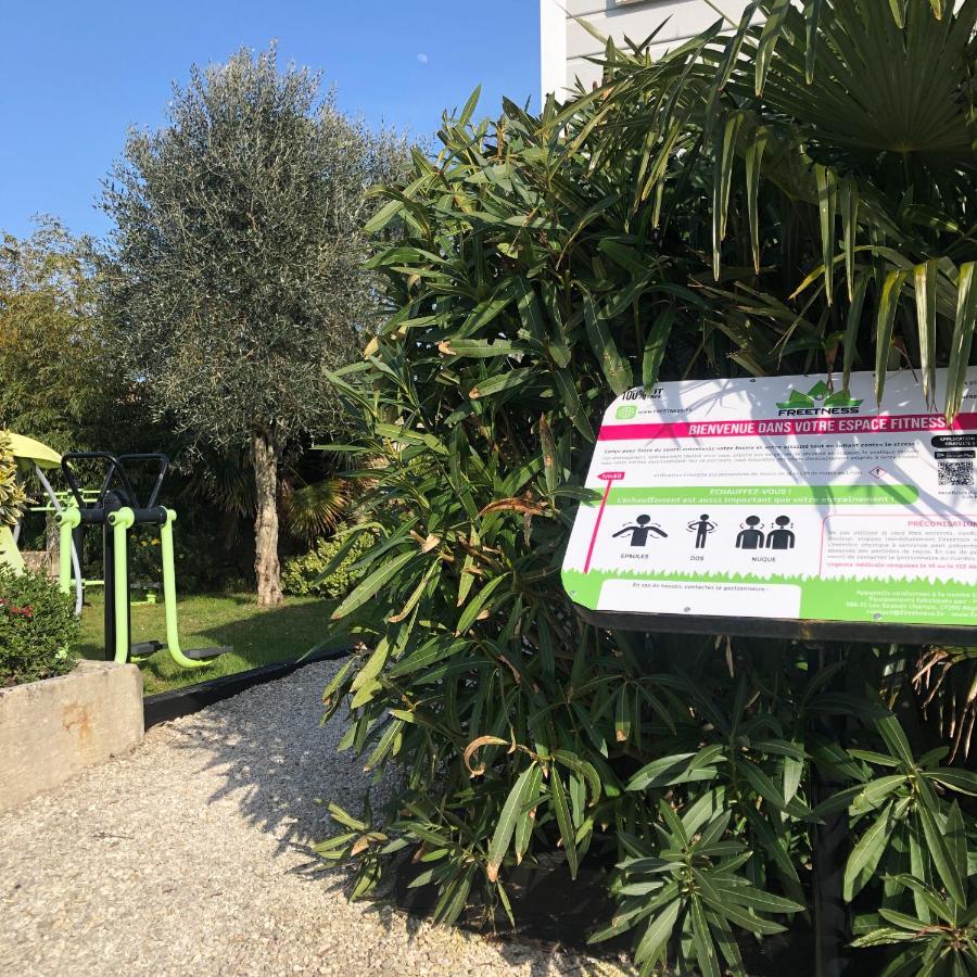 Saint-Martin-de-Ré Locations De Vacances Le Clos Rhea מראה חיצוני תמונה