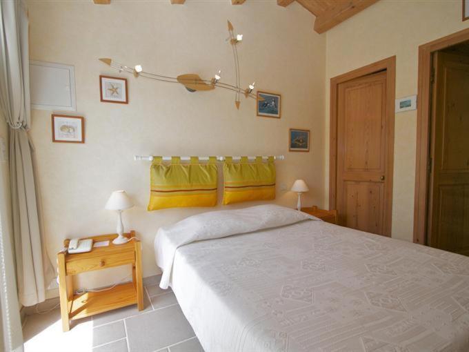 Saint-Martin-de-Ré Locations De Vacances Le Clos Rhea חדר תמונה